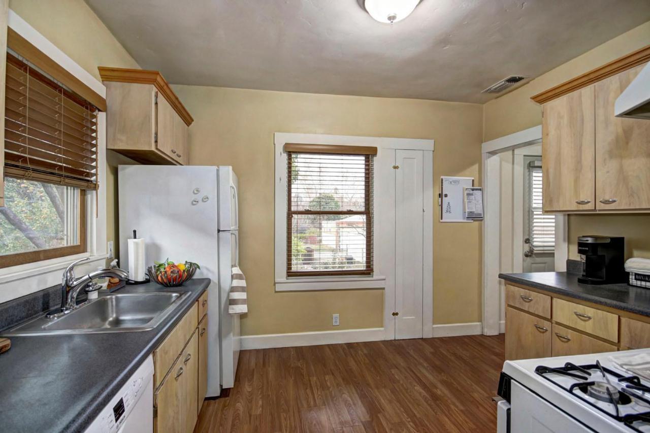 Charming 2Bed French Colonial Apartment In Desirable Midtown Sacramento Bagian luar foto